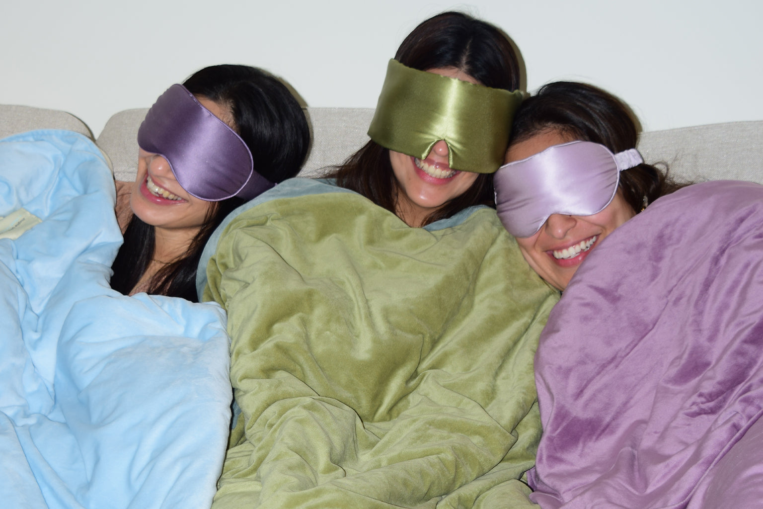 How to Stay Cool While Using a Weighted Blanket