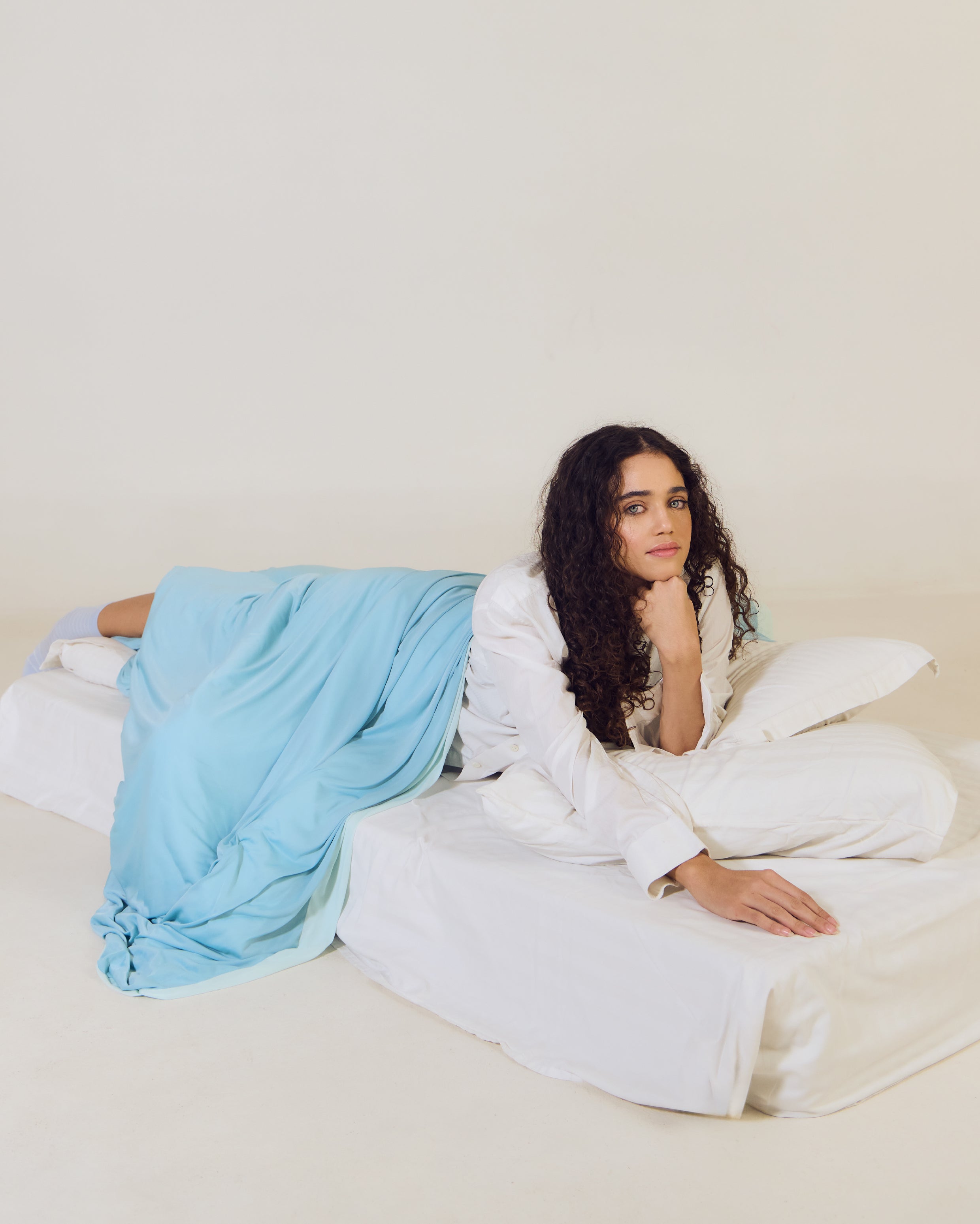 Azure Ocean Weighted Blanket Online