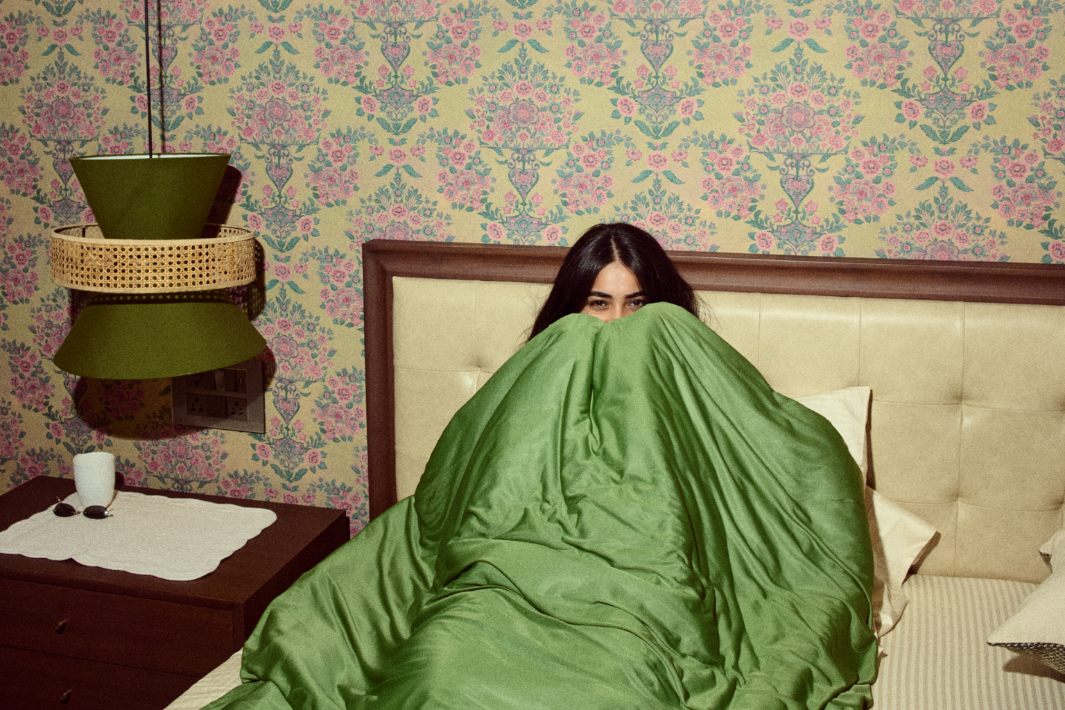 Getting Used to a Weighted Blanket: What to Expect in the First 7 Nights